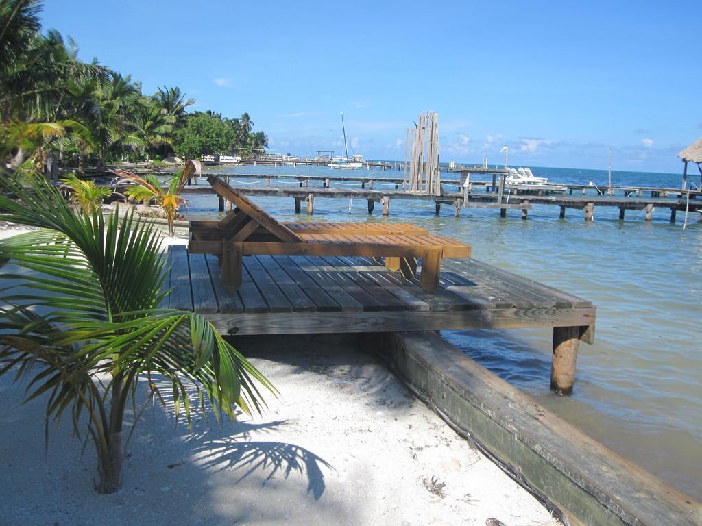 Carolyn'S House Villa Caye Caulker Eksteriør bilde